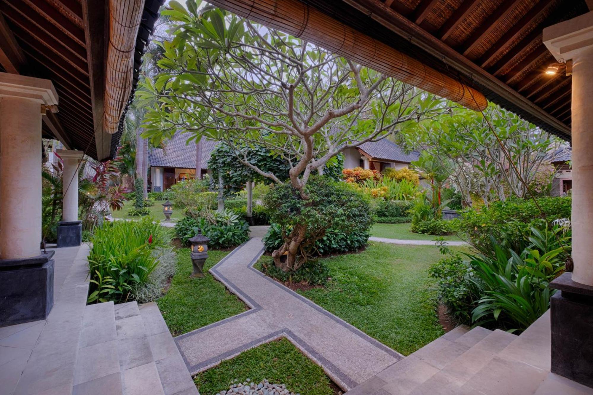 Kutus Kutus Saba Beach Villa يوغياكارتا المظهر الخارجي الصورة