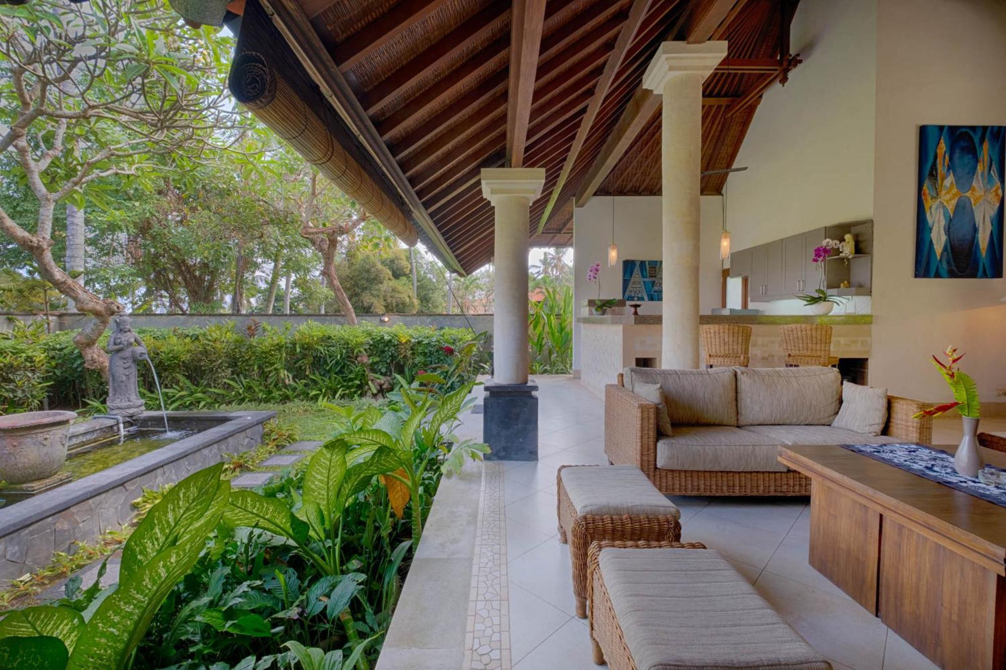 Kutus Kutus Saba Beach Villa يوغياكارتا المظهر الخارجي الصورة